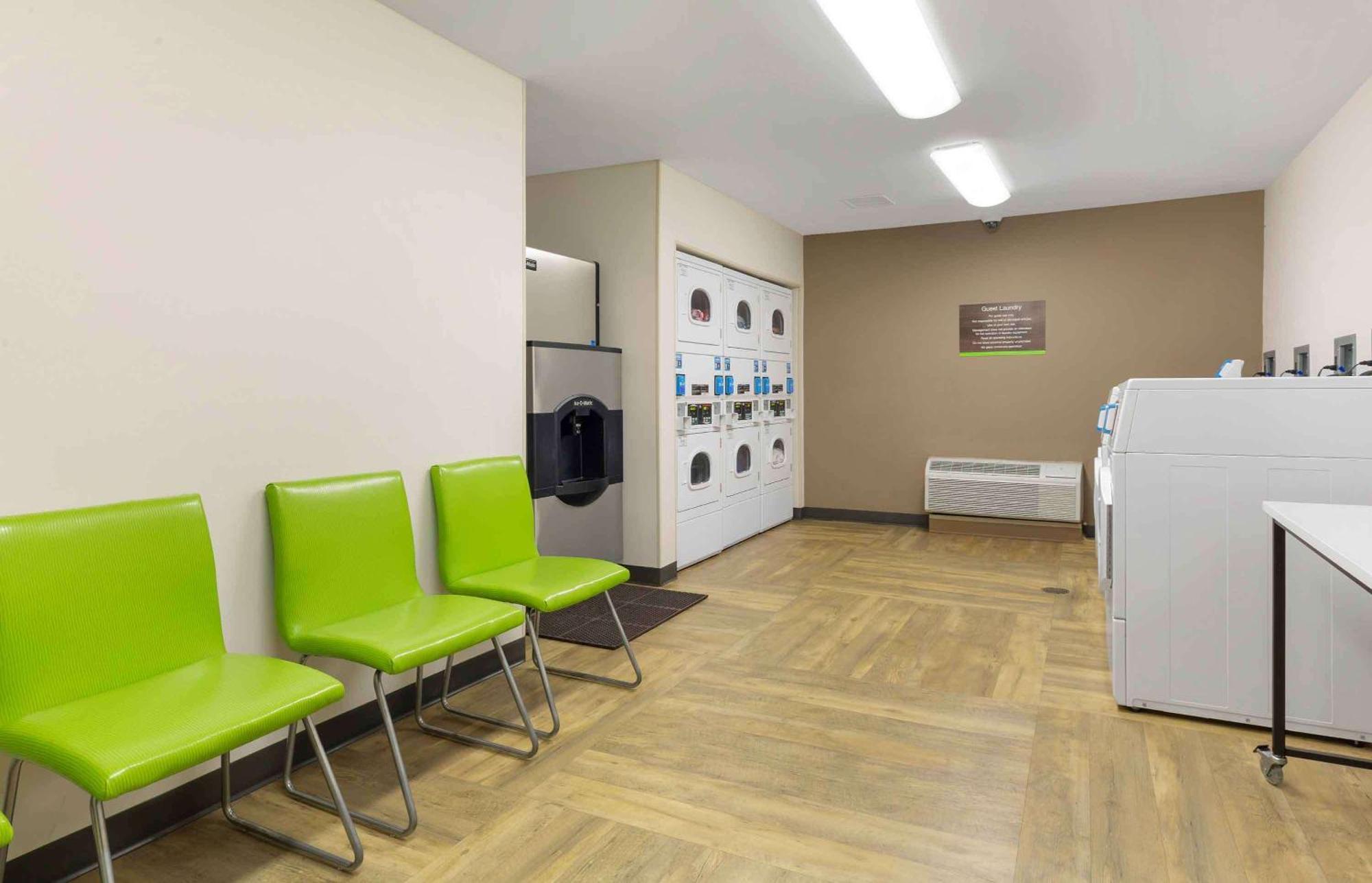 Extended Stay America Premier Suites - Providence - East Providence Екстер'єр фото