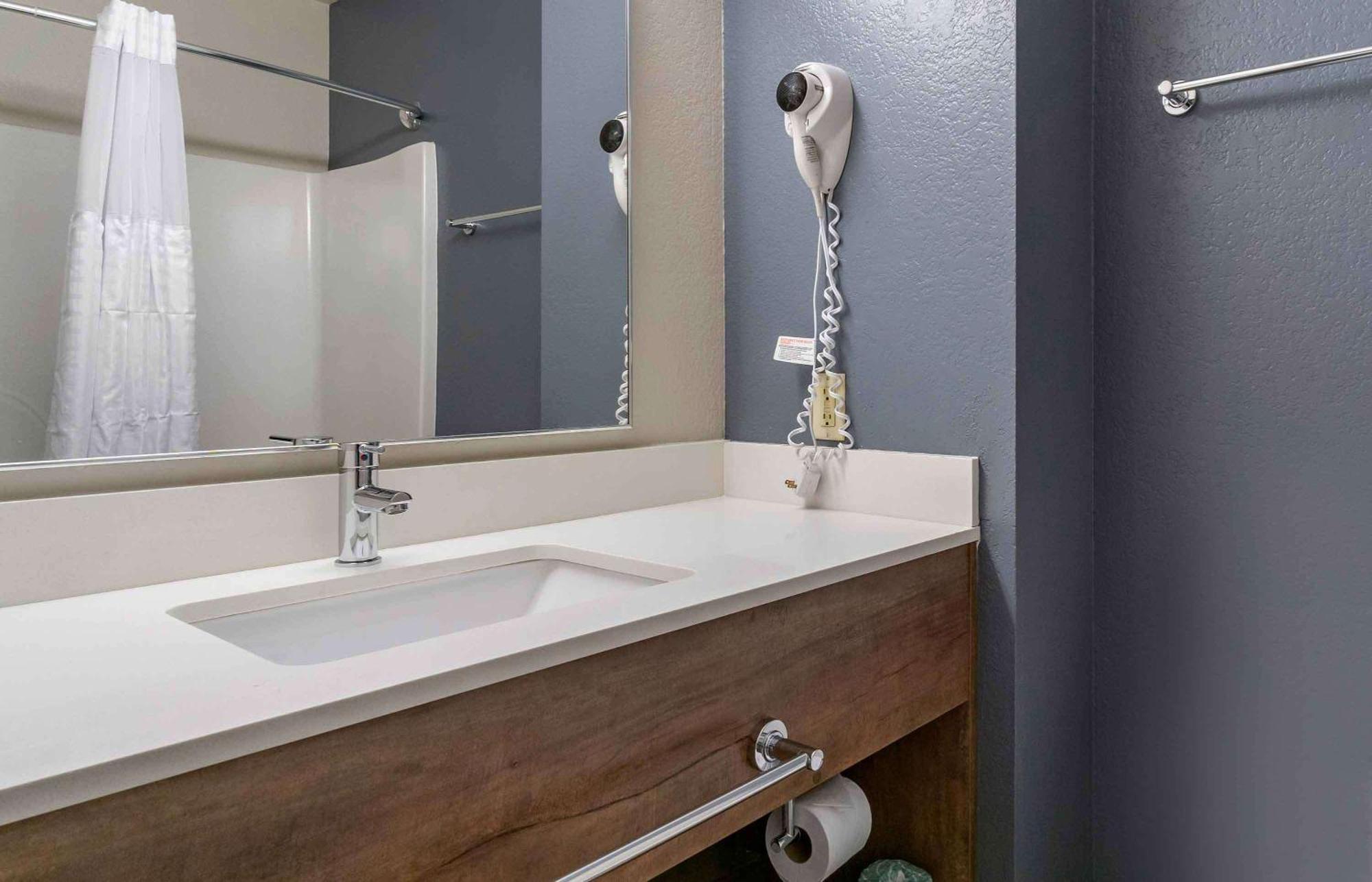 Extended Stay America Premier Suites - Providence - East Providence Екстер'єр фото