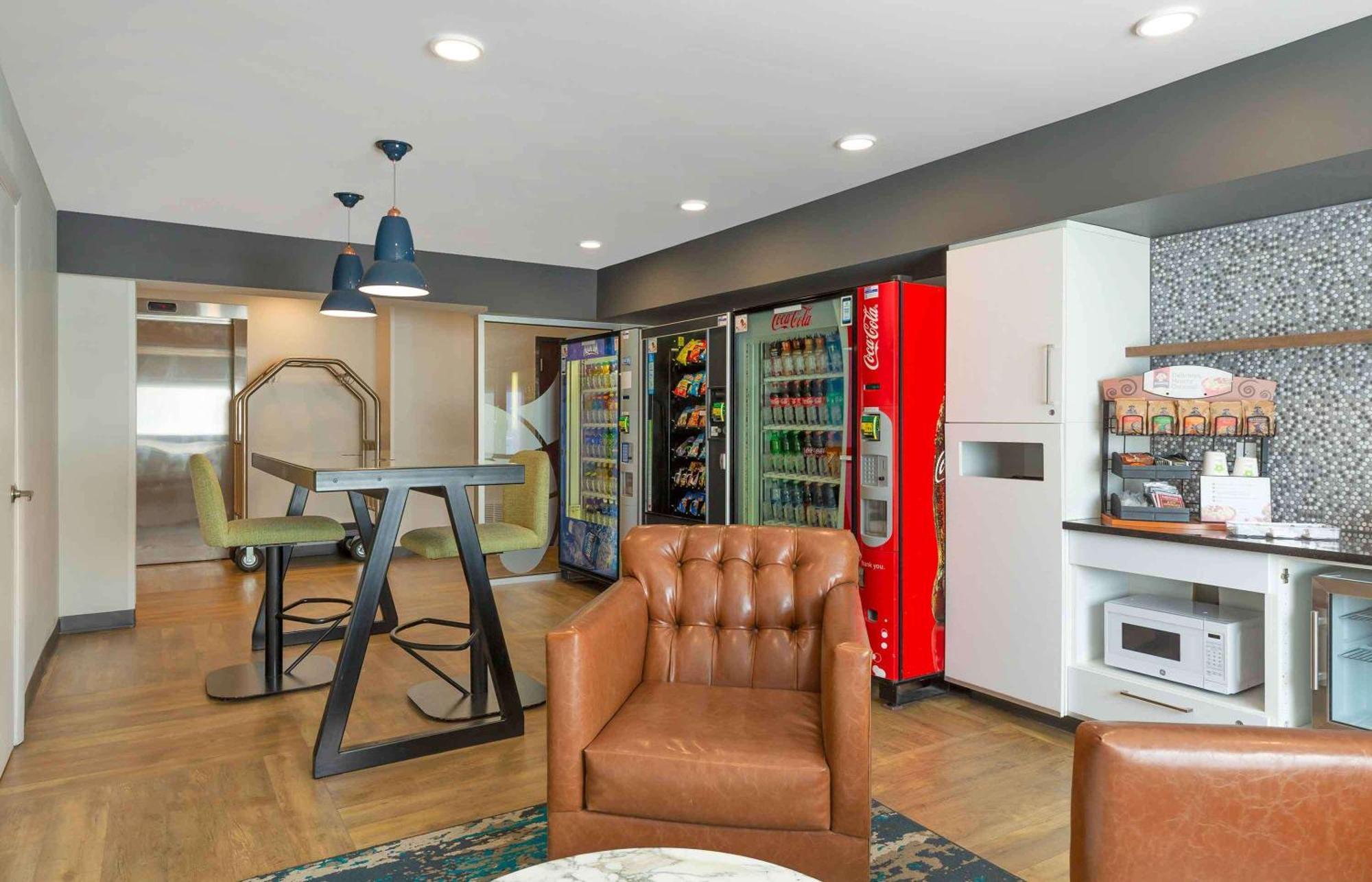 Extended Stay America Premier Suites - Providence - East Providence Екстер'єр фото