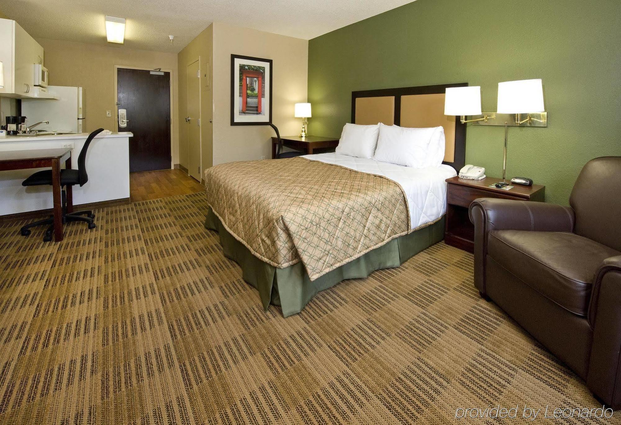 Extended Stay America Premier Suites - Providence - East Providence Екстер'єр фото