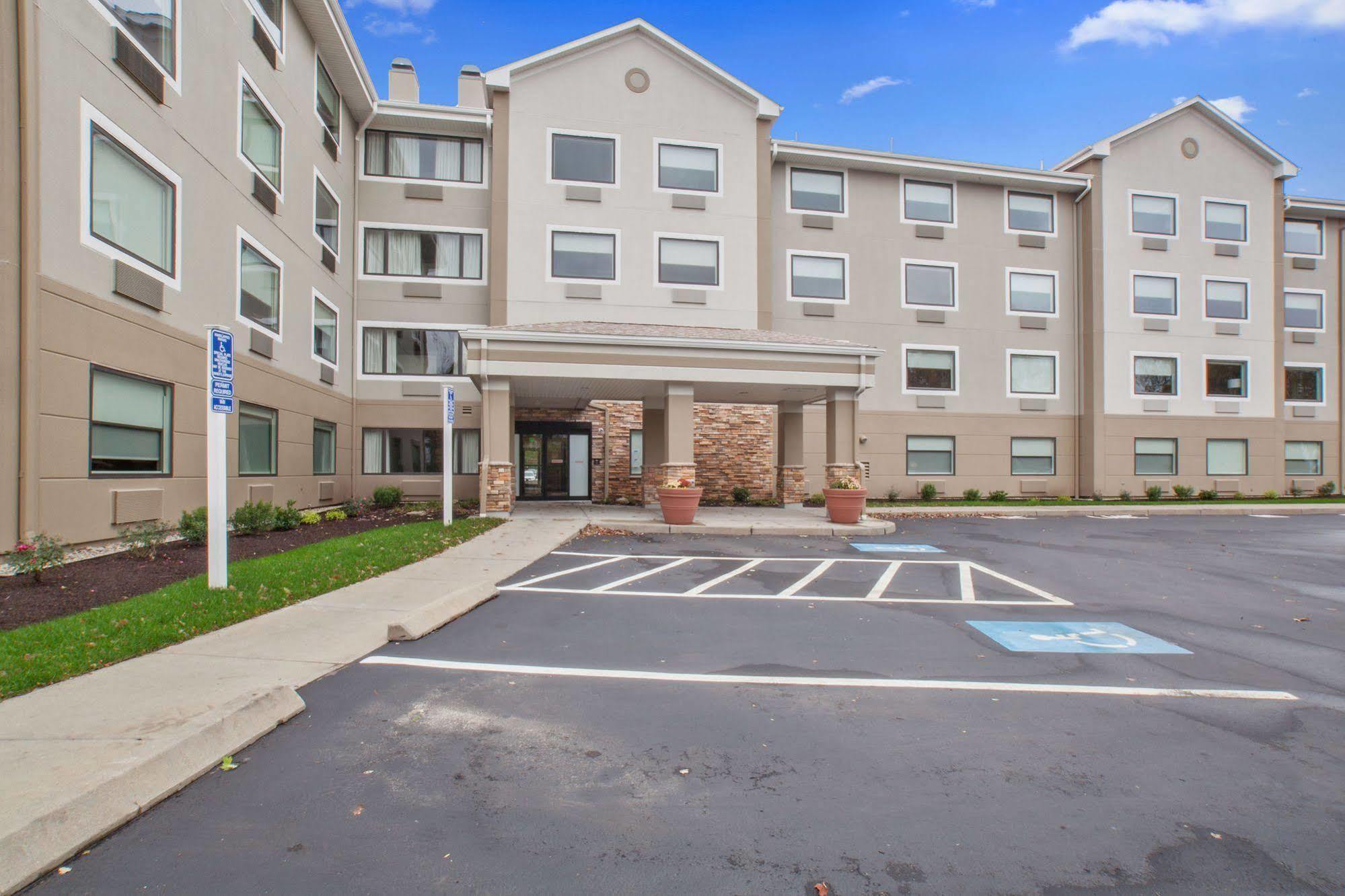 Extended Stay America Premier Suites - Providence - East Providence Екстер'єр фото