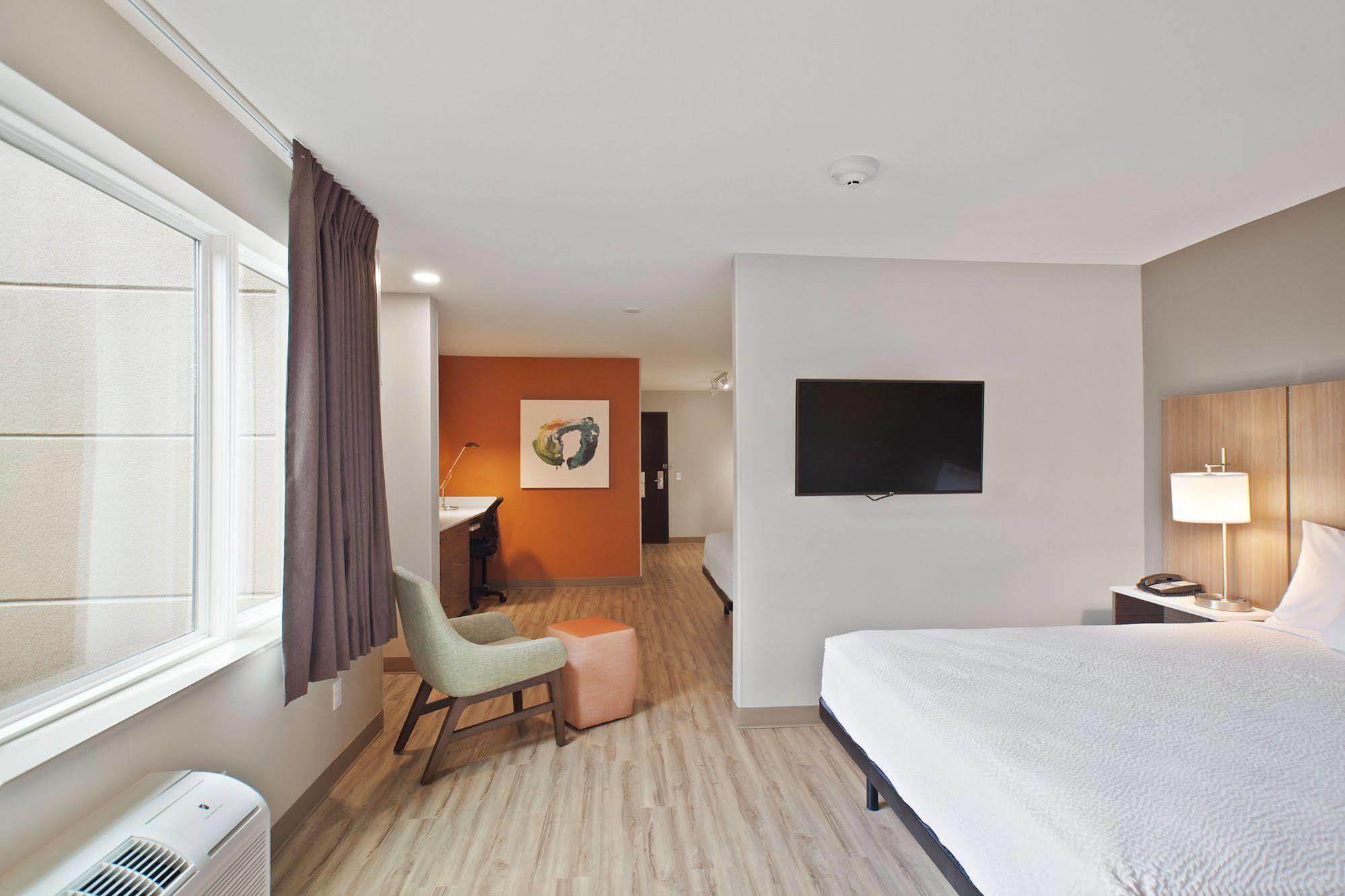 Extended Stay America Premier Suites - Providence - East Providence Екстер'єр фото