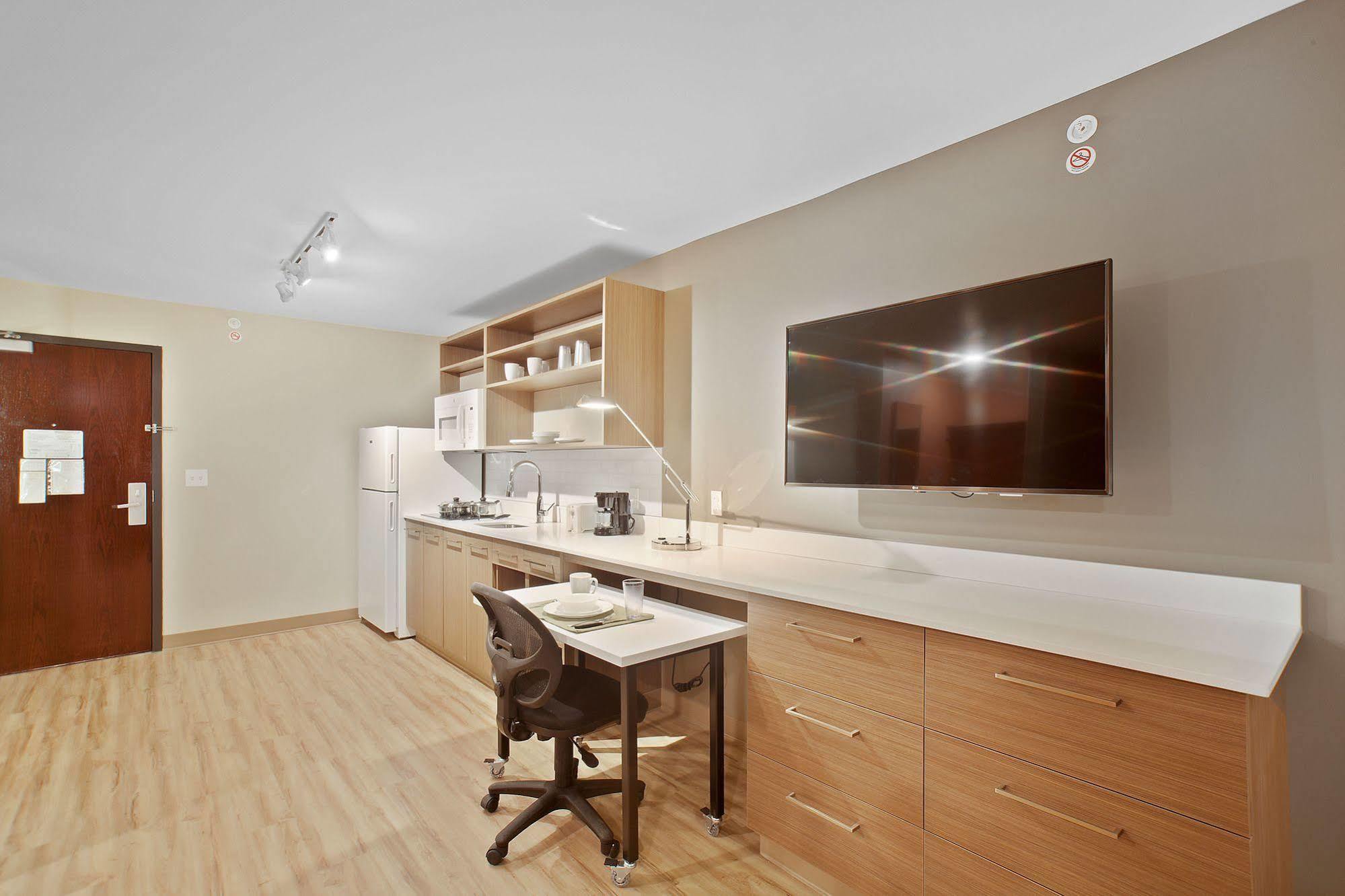 Extended Stay America Premier Suites - Providence - East Providence Екстер'єр фото
