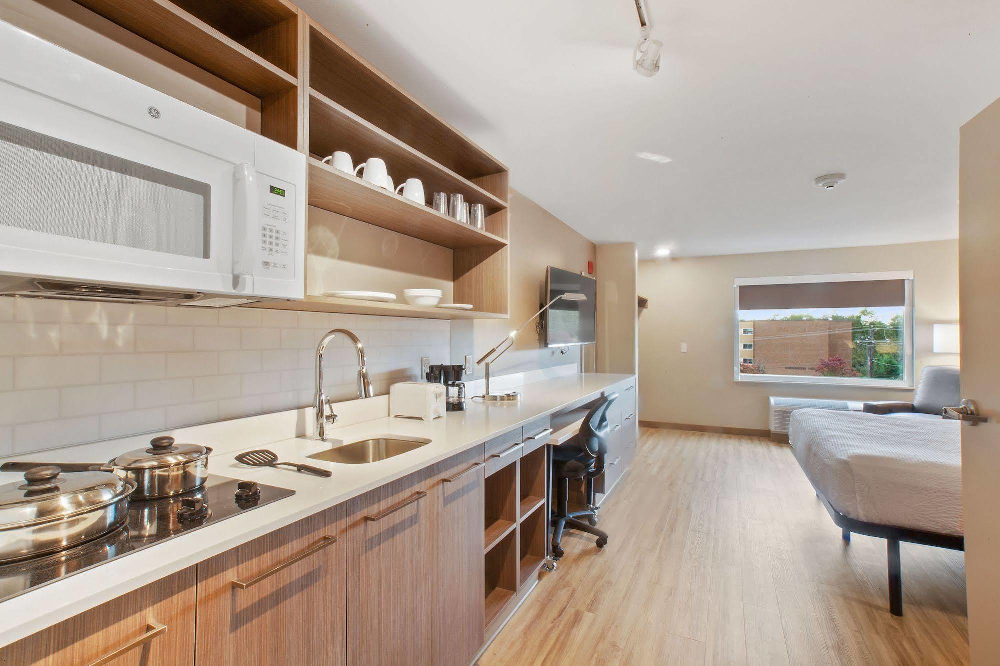 Extended Stay America Premier Suites - Providence - East Providence Екстер'єр фото